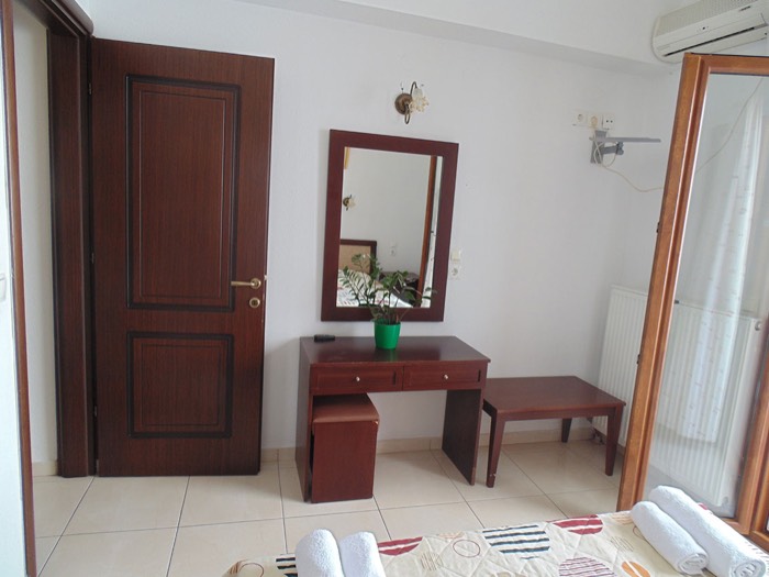 Maria Studios in Skiathos Town — photo 9